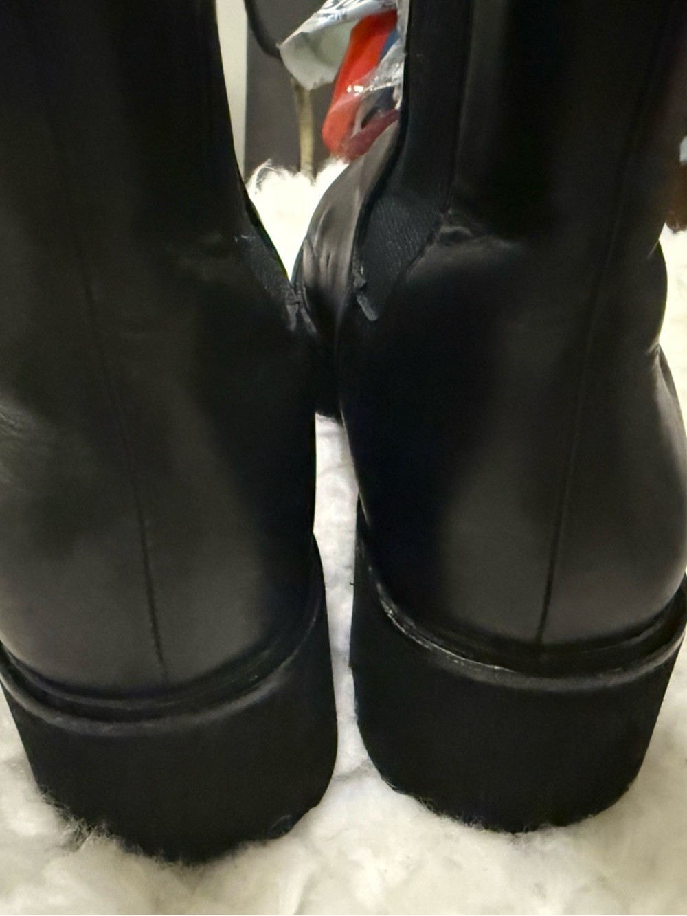 J.CREW LUG-SOLE CHELSEA BOOTS IN LEATHER BLACK CHUNKY GRUNGE MOTO SIZE 7.5M - Picture 4 of 7